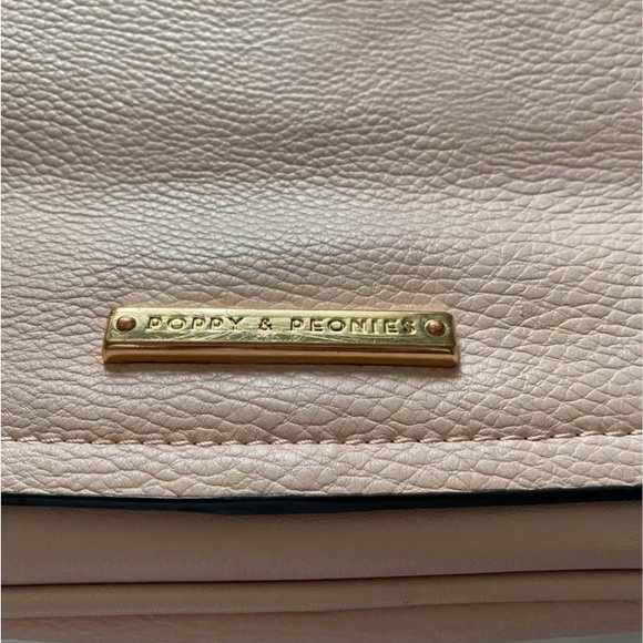 Purse - Picture 3 of 4